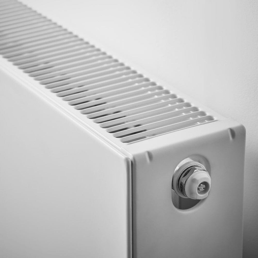 Towelrads T22 Vertical Flat Panel Radiator 700x500 - White